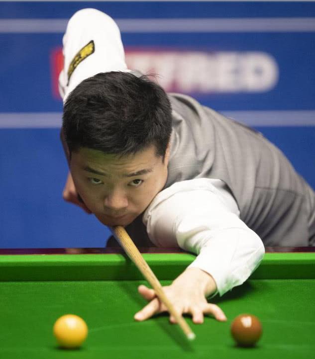 常常充斥着 常常充斥着