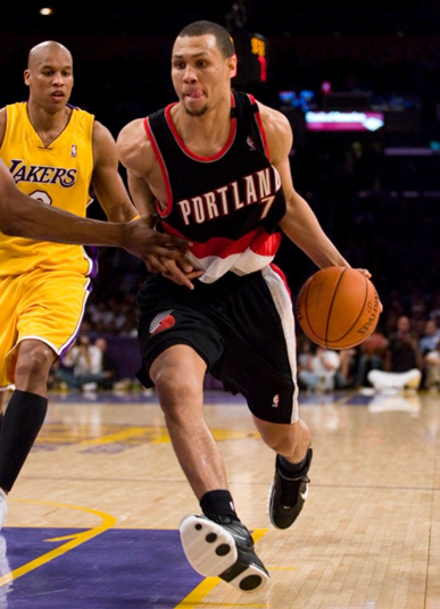 球迷依然满 球迷依然满