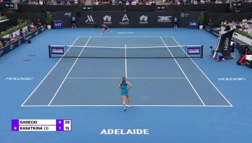 无论是在进 无论是在进