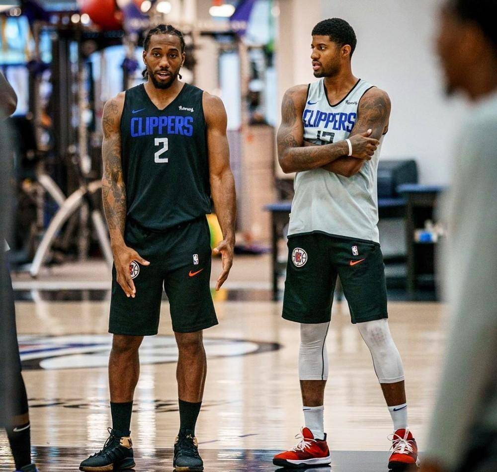 不够果断 不够果断